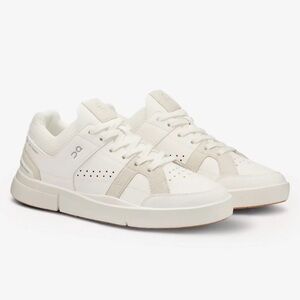 WOMEN'S THE ROGER CLUBHOUSE SNEAKER